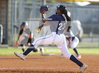 Thumbnail 3 in Foster @ Lamar Consolidated photogallery.
