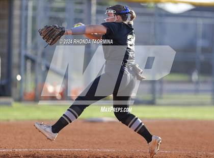 Thumbnail 1 in Foster @ Lamar Consolidated photogallery.