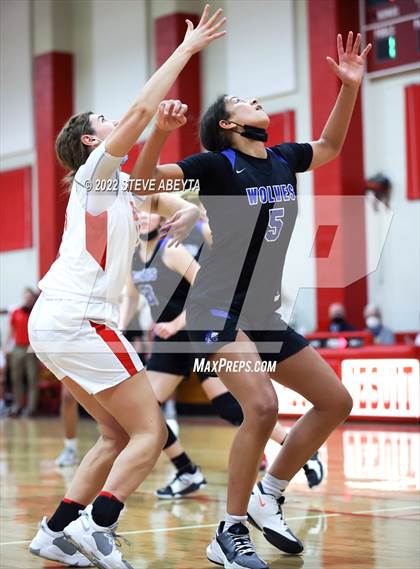Thumbnail 2 in Grandview @ Regis Jesuit photogallery.