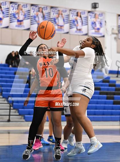 Thumbnail 1 in Wasco vs. South (Thanksgiving Hoopfest) photogallery.