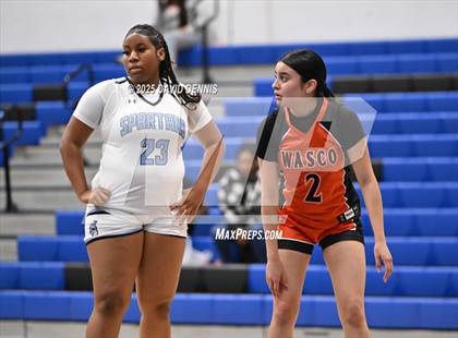 Thumbnail 2 in Wasco vs. South (Thanksgiving Hoopfest) photogallery.