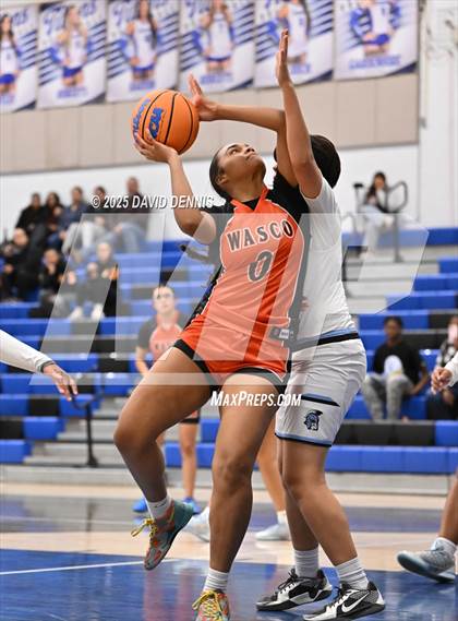 Thumbnail 1 in Wasco vs. South (Thanksgiving Hoopfest) photogallery.