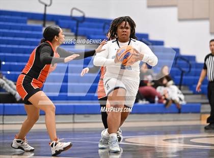 Thumbnail 2 in Wasco vs. South (Thanksgiving Hoopfest) photogallery.