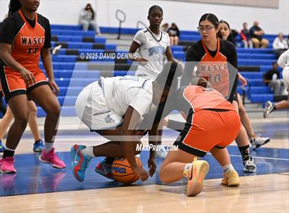 Thumbnail 2 in Wasco vs. South (Thanksgiving Hoopfest) photogallery.