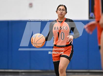 Thumbnail 1 in Wasco vs. South (Thanksgiving Hoopfest) photogallery.