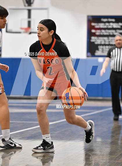 Thumbnail 2 in Wasco vs. South (Thanksgiving Hoopfest) photogallery.