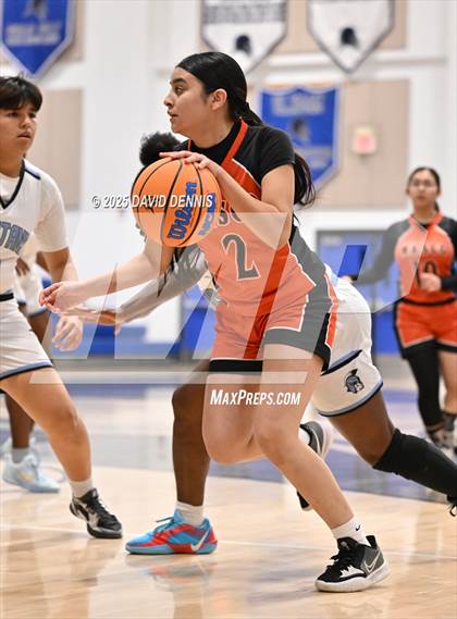 Thumbnail 2 in Wasco vs. South (Thanksgiving Hoopfest) photogallery.