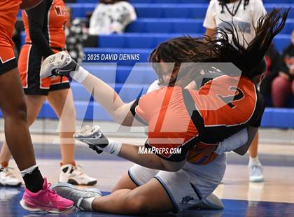 Thumbnail 1 in Wasco vs. South (Thanksgiving Hoopfest) photogallery.