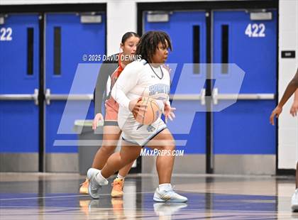 Thumbnail 3 in Wasco vs. South (Thanksgiving Hoopfest) photogallery.