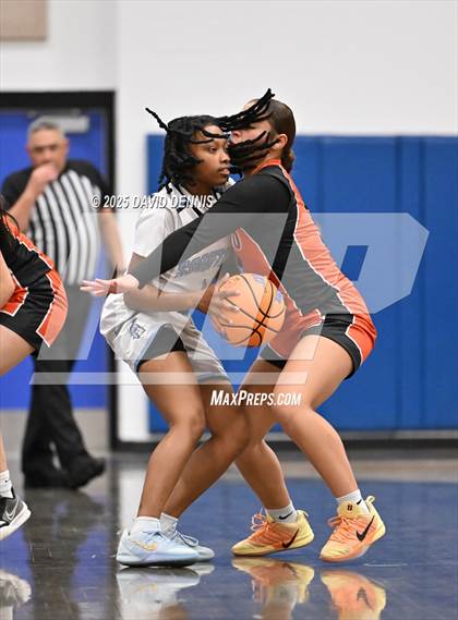 Thumbnail 3 in Wasco vs. South (Thanksgiving Hoopfest) photogallery.