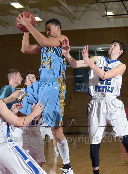 Thumbnail 3 in Center vs. Davis (Common Good Classic) photogallery.