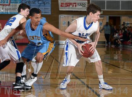 Thumbnail 2 in Center vs. Davis (Common Good Classic) photogallery.