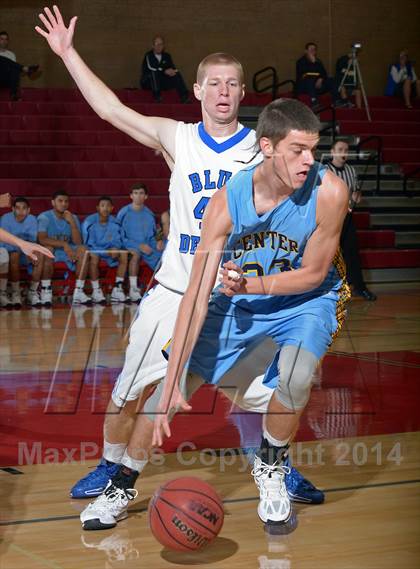 Thumbnail 3 in Center vs. Davis (Common Good Classic) photogallery.