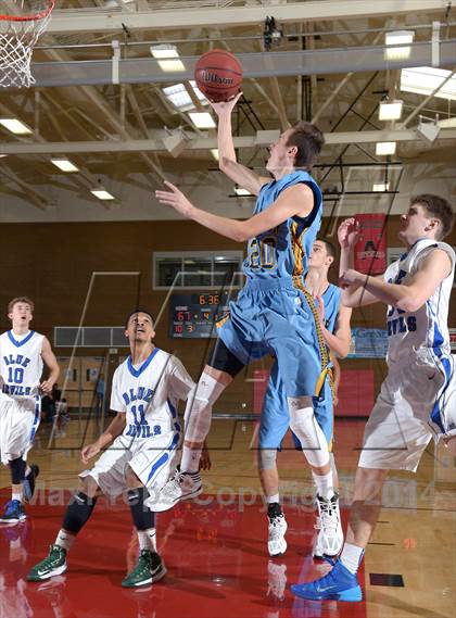 Thumbnail 3 in Center vs. Davis (Common Good Classic) photogallery.