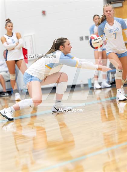 Thumbnail 3 in Oak Glen vs. Cabell Midland (Philip Barbour Tournament) photogallery.