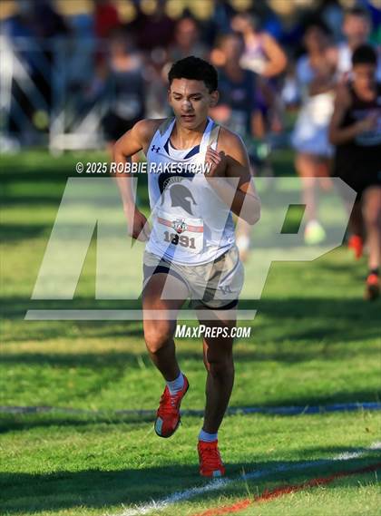 Thumbnail 2 in UIL 3A Boys Cross Country State Final photogallery.