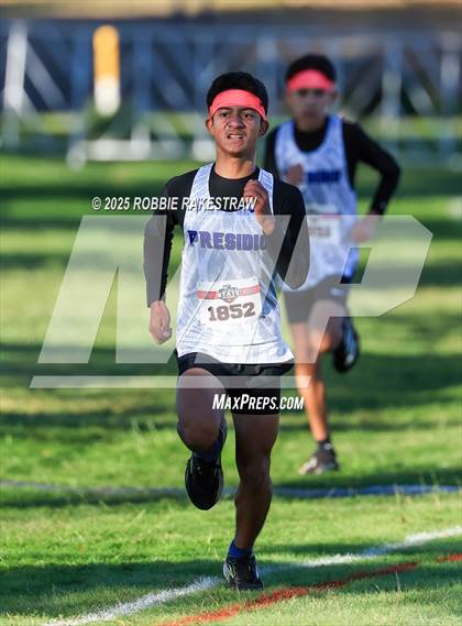 Thumbnail 3 in UIL 3A Boys Cross Country State Final photogallery.