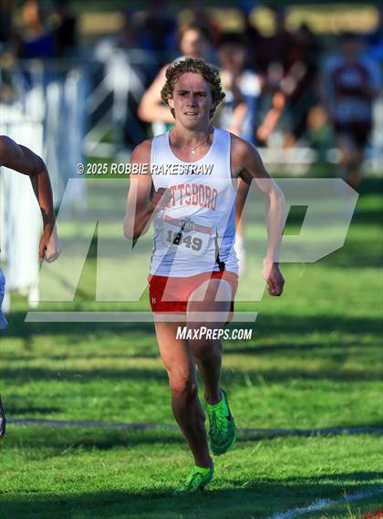 Thumbnail 3 in UIL 3A Boys Cross Country State Final photogallery.