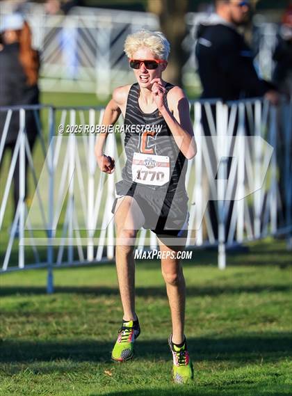 Thumbnail 1 in UIL 3A Boys Cross Country State Final photogallery.