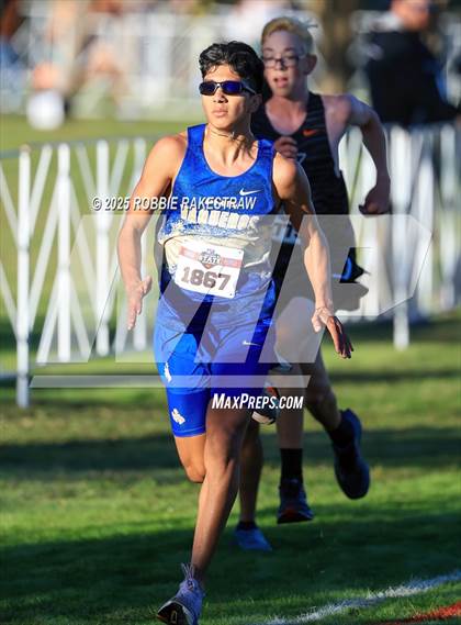 Thumbnail 3 in UIL 3A Boys Cross Country State Final photogallery.