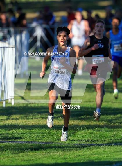 Thumbnail 2 in UIL 3A Boys Cross Country State Final photogallery.
