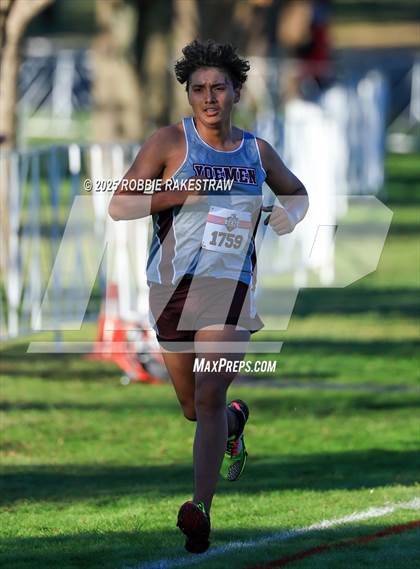 Thumbnail 1 in UIL 3A Boys Cross Country State Final photogallery.