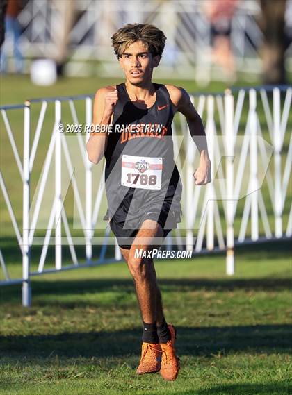 Thumbnail 1 in UIL 3A Boys Cross Country State Final photogallery.
