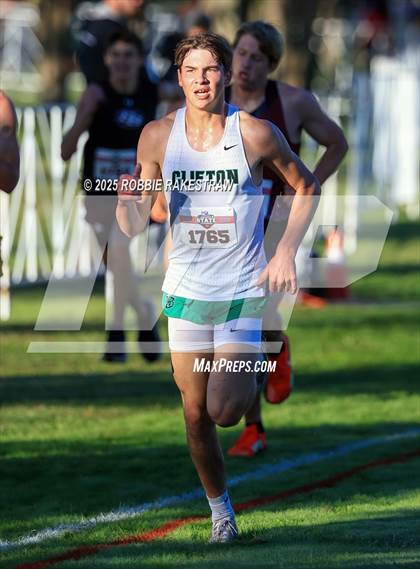 Thumbnail 2 in UIL 3A Boys Cross Country State Final photogallery.