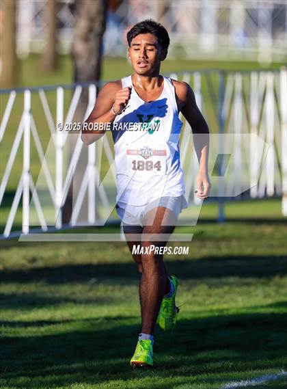 Thumbnail 3 in UIL 3A Boys Cross Country State Final photogallery.