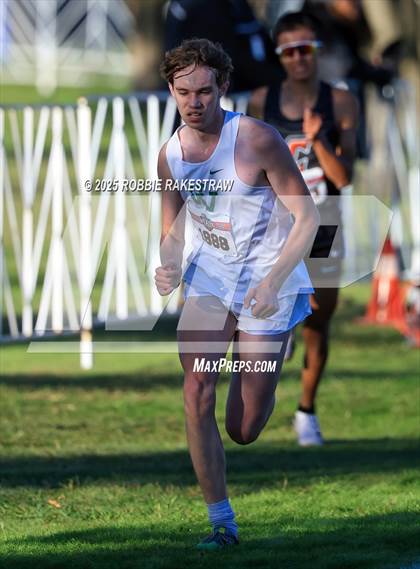 Thumbnail 3 in UIL 3A Boys Cross Country State Final photogallery.