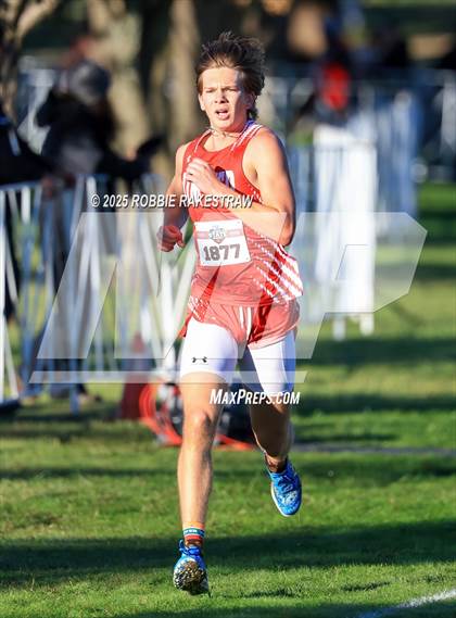 Thumbnail 2 in UIL 3A Boys Cross Country State Final photogallery.