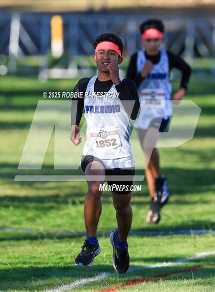 Thumbnail 1 in UIL 3A Boys Cross Country State Final photogallery.