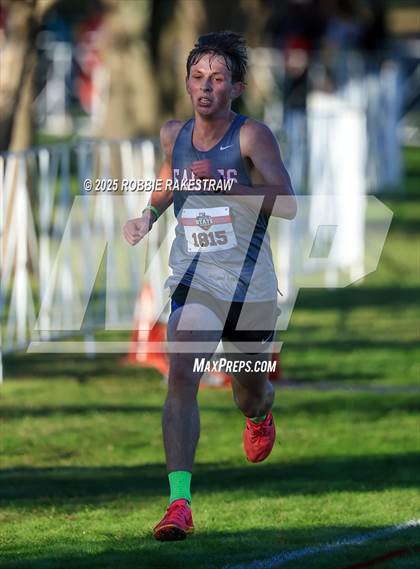 Thumbnail 1 in UIL 3A Boys Cross Country State Final photogallery.