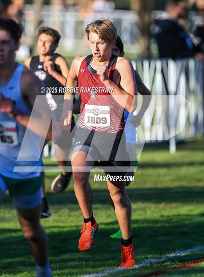 Thumbnail 1 in UIL 3A Boys Cross Country State Final photogallery.