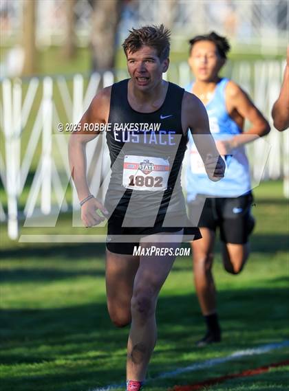 Thumbnail 1 in UIL 3A Boys Cross Country State Final photogallery.