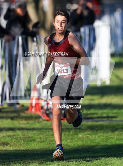 Thumbnail 1 in UIL 3A Boys Cross Country State Final photogallery.