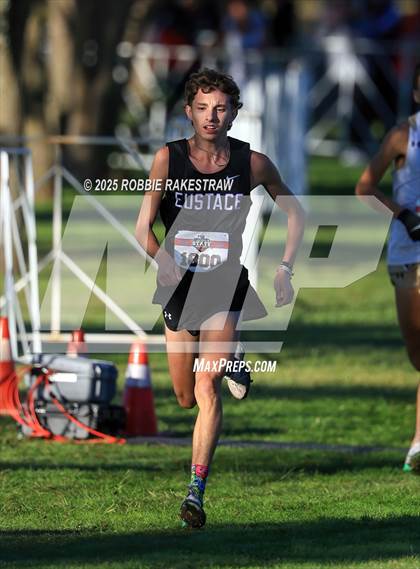 Thumbnail 3 in UIL 3A Boys Cross Country State Final photogallery.
