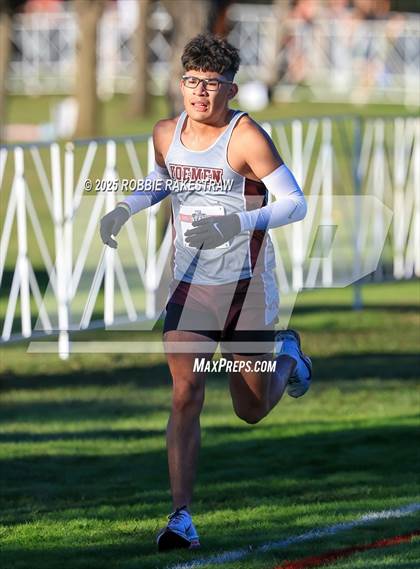 Thumbnail 1 in UIL 3A Boys Cross Country State Final photogallery.