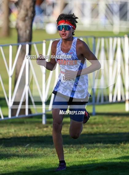 Thumbnail 1 in UIL 3A Boys Cross Country State Final photogallery.