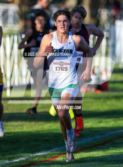 Thumbnail 3 in UIL 3A Boys Cross Country State Final photogallery.