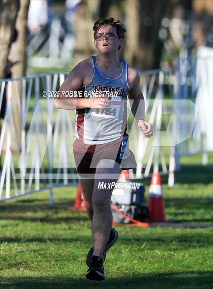 Thumbnail 2 in UIL 3A Boys Cross Country State Final photogallery.