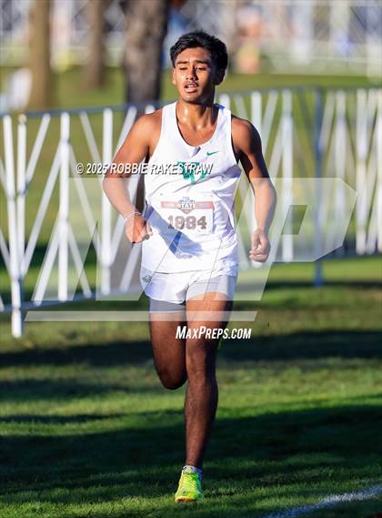 Thumbnail 1 in UIL 3A Boys Cross Country State Final photogallery.