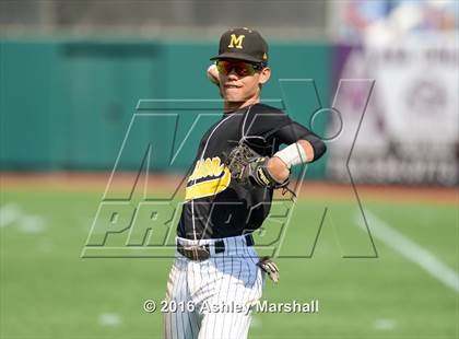Thumbnail 2 in Lincoln vs Madison [James] photogallery.