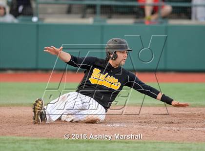 Thumbnail 1 in Lincoln vs Madison [James] photogallery.
