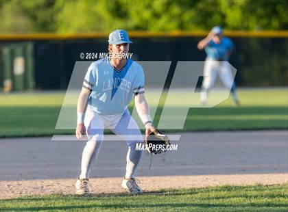 Thumbnail 3 in Shawnee Mission East @ Shawnee Mission Northwest photogallery.