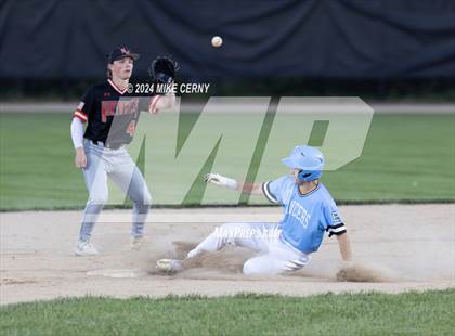 Thumbnail 2 in Shawnee Mission East @ Shawnee Mission Northwest photogallery.