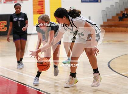 Thumbnail 3 in Marlborough vs Granada Hills photogallery.