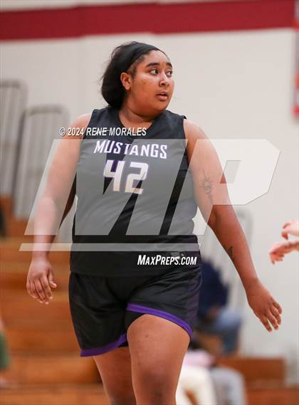 Thumbnail 2 in Marlborough vs Granada Hills photogallery.