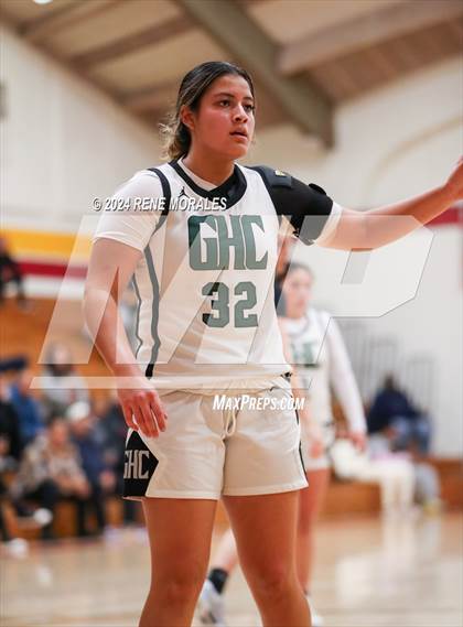 Thumbnail 2 in Marlborough vs Granada Hills photogallery.