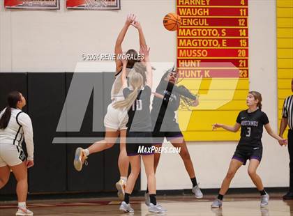 Thumbnail 2 in Marlborough vs Granada Hills photogallery.